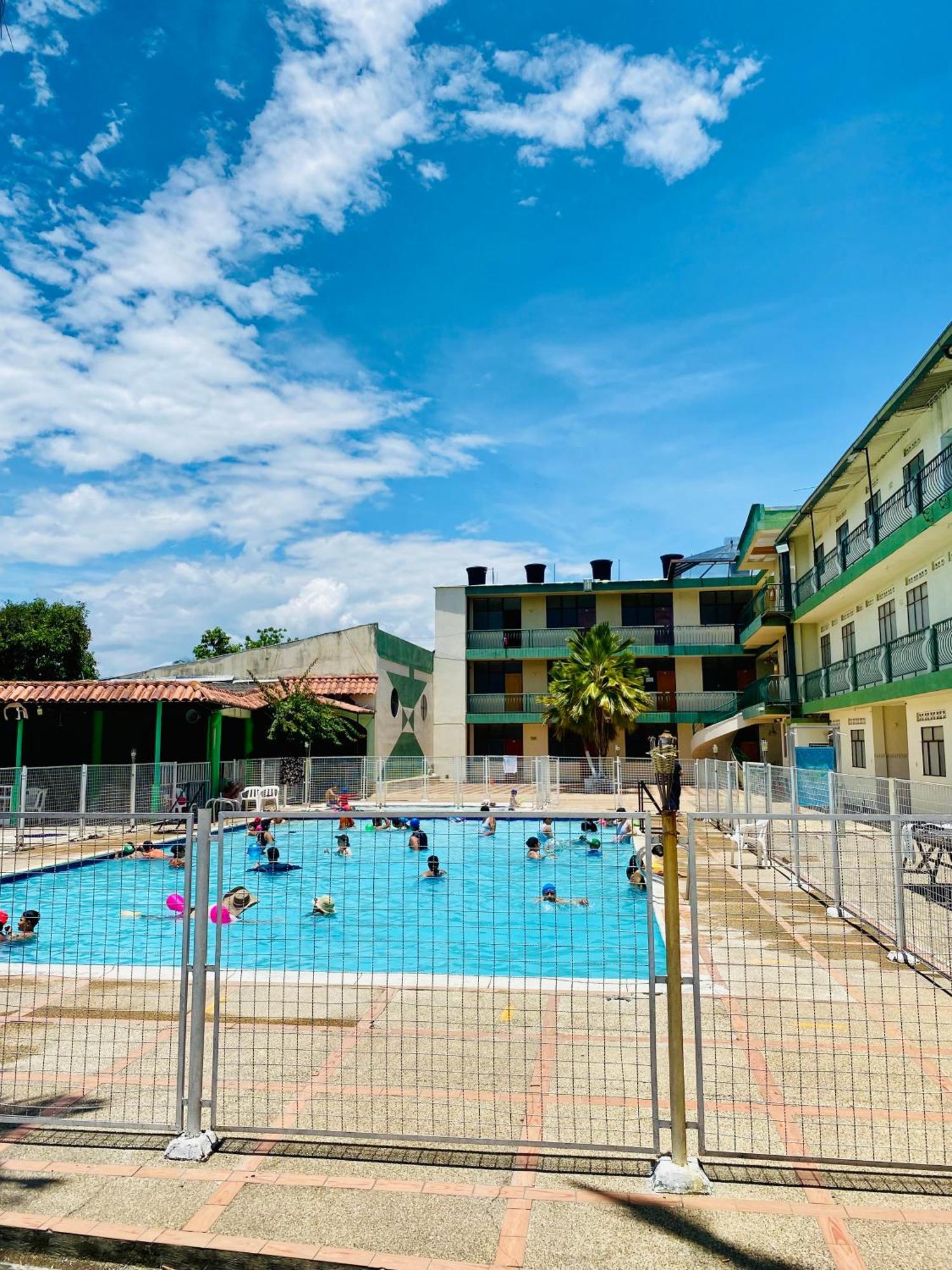 Hotel Club Vacacional Copen Tocaima Exteriér fotografie